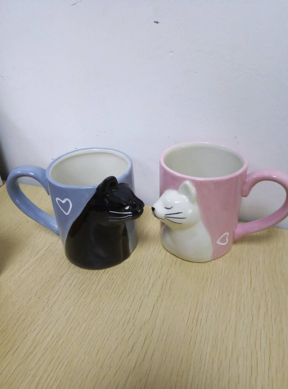 cat couple mugs