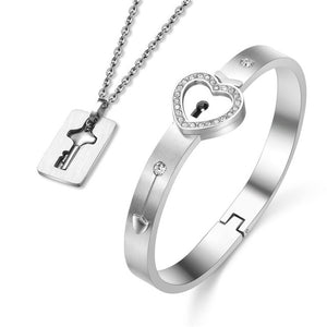 Love Lock Your Heart Bracelet Set